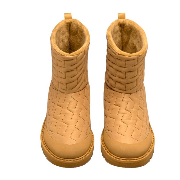 Helly Hansen Women’s Beloved 2.0 Insulated Boots - Picture 2 of 6